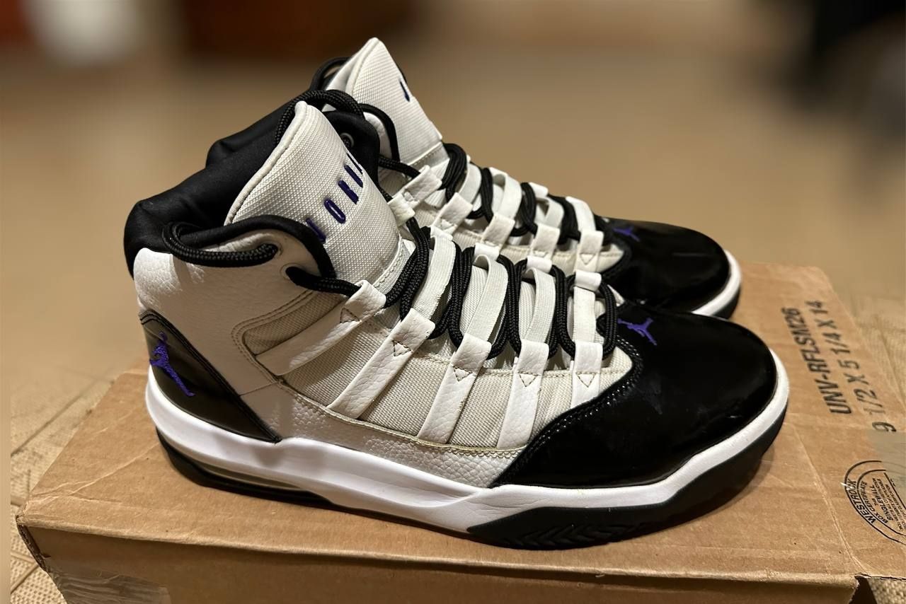 Nike Air Jordan Mens 10 Max Aura Concord.