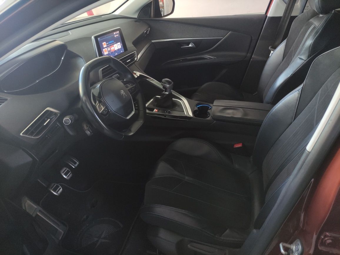 Peugeot 3008 1.5 BlueHdi Crossway