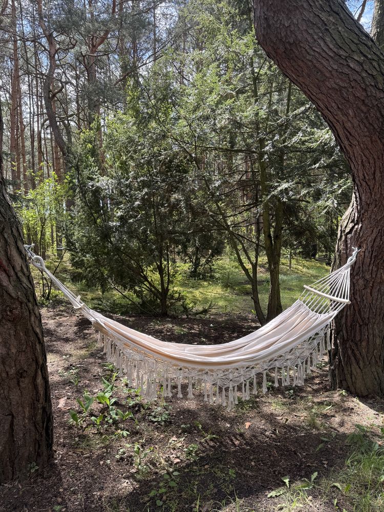 Piękny hamak Boho z drążkiem XXL