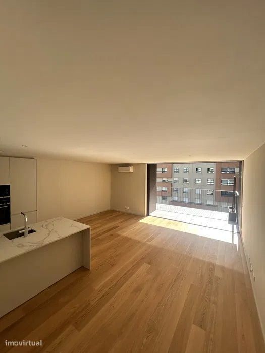 T3 Novo C/ 2 Lugares de garagem The Yard- Vila Nova Gaia