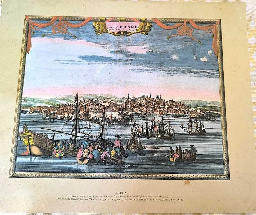 Gravura antiga do Séc. XVIII da Praça do Comércio em Lisboa