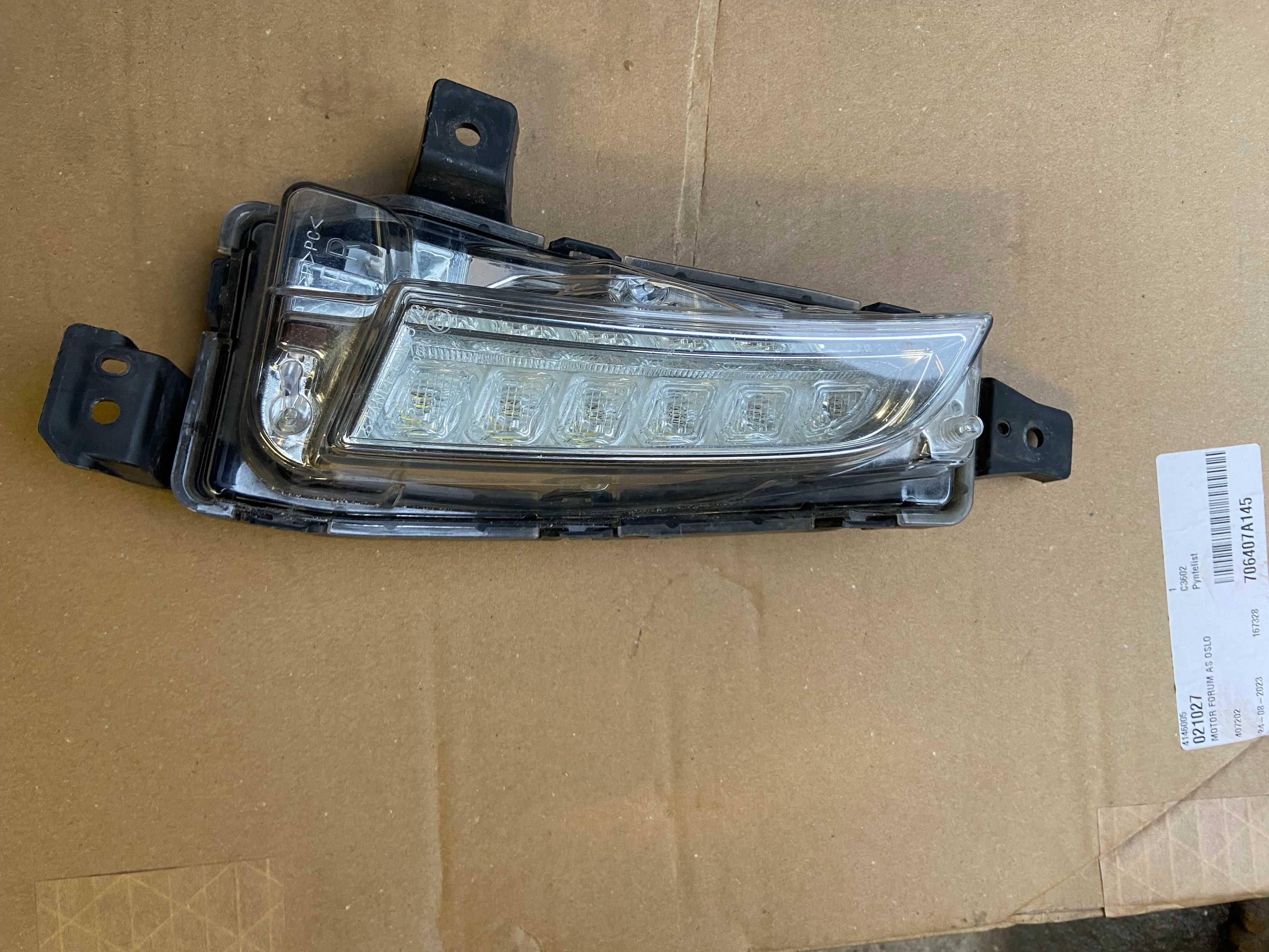 halogen prawy DLR Suzuki Grand Vitara