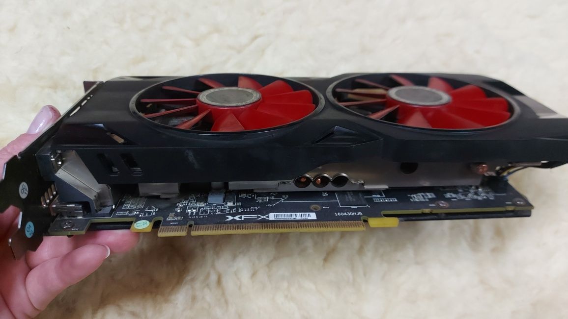 Відеокарта XFX 8gb