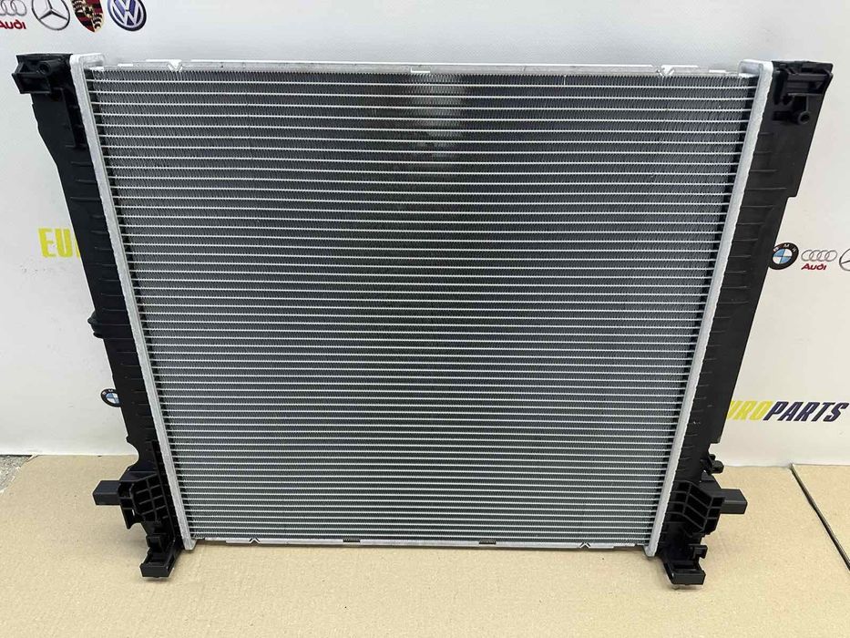 BMW G01 G02 Радиатор охлаждения под датчик 20iX 30eX 30i 30iX Радіатор