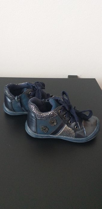 Trzewiki  buciki kryte