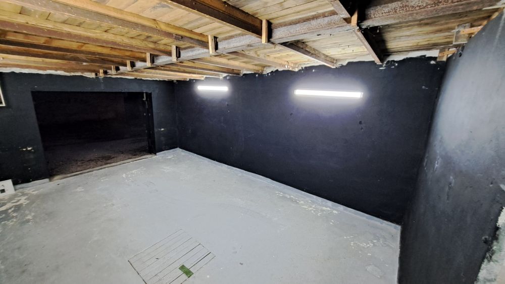 Восход. Приватизований Гараж, полуторни. Світло окреме