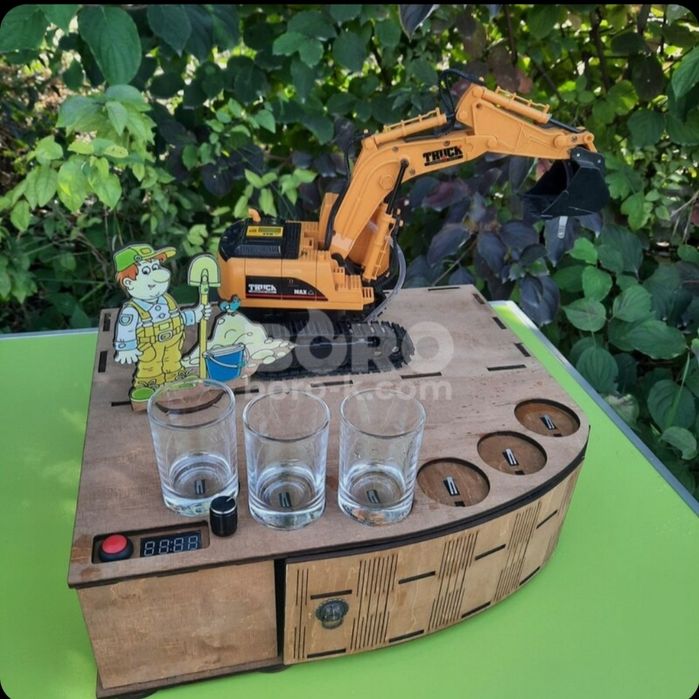 Наливатор Екскаватор на 6 чарок