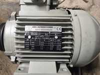 Silnik 0,95kW 2800 obr