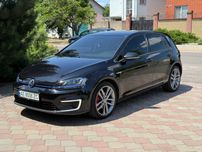 Продам VOLKSWAGEN e-Golf 24кв Електро