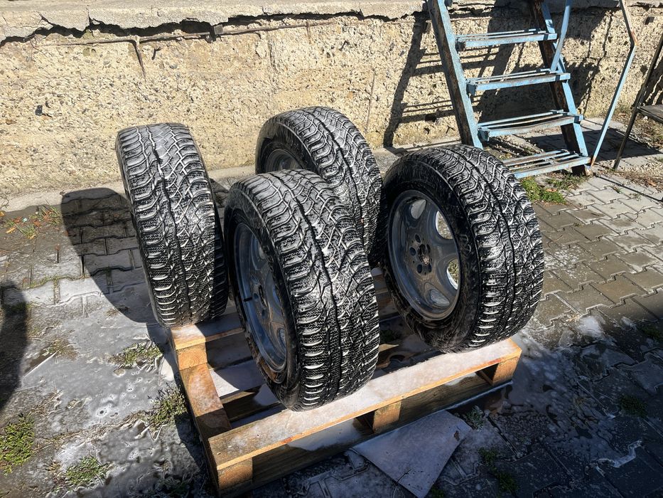 235 60 16 мерседес зима