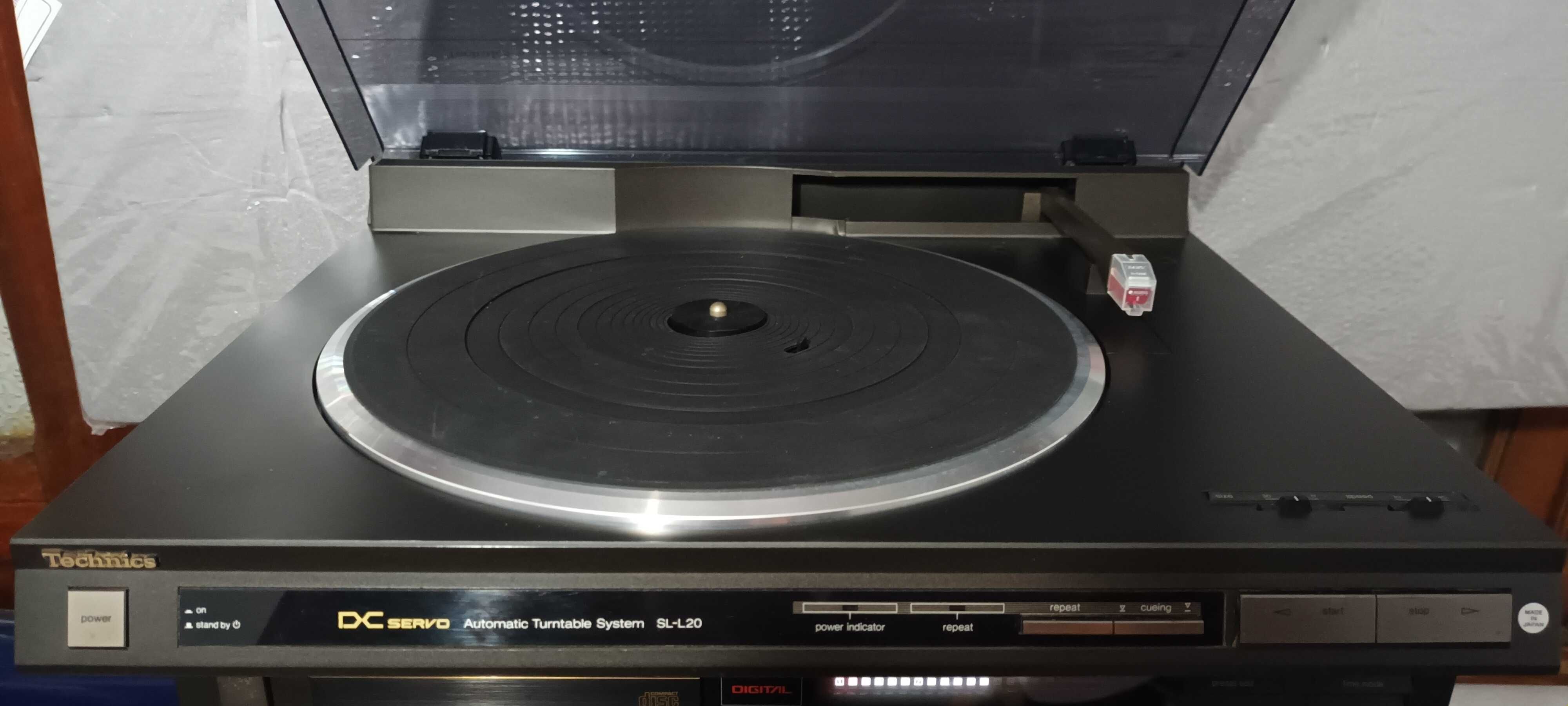Giradiscos linear Technics SL-L20