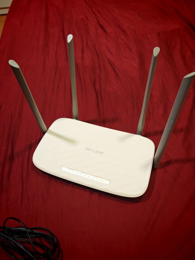 Router TP-LINK C25 Dwupasmowe Wi-Fi do 750Mbs,4 anteny, mocny, 4X LAN