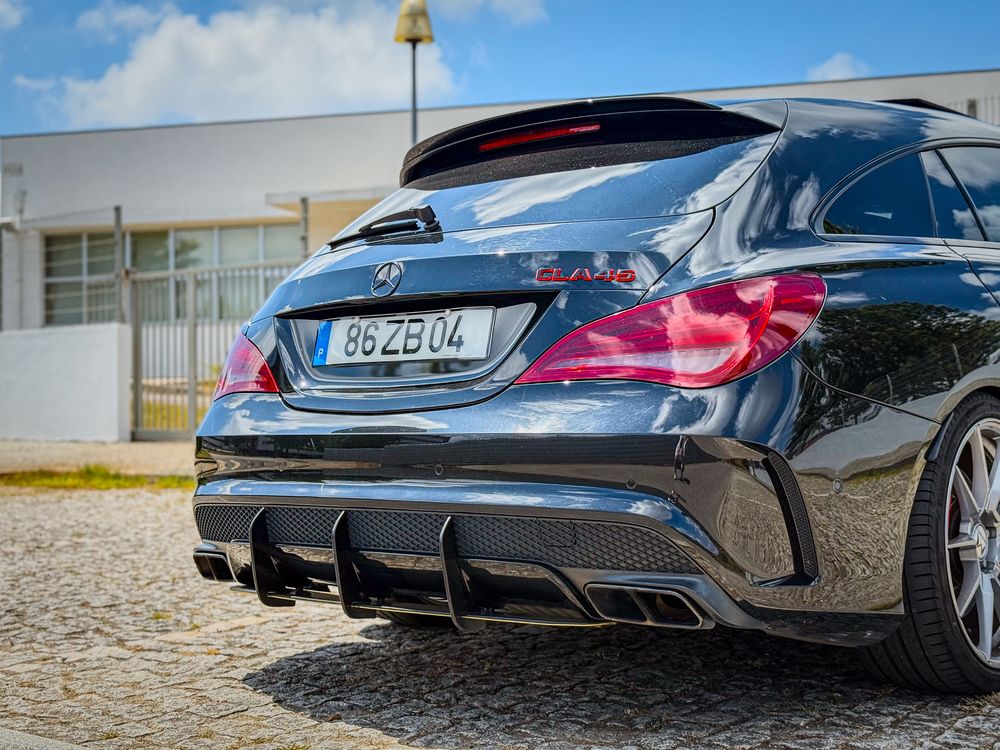Mercedes CLA 45 Shooting Brake 381cv