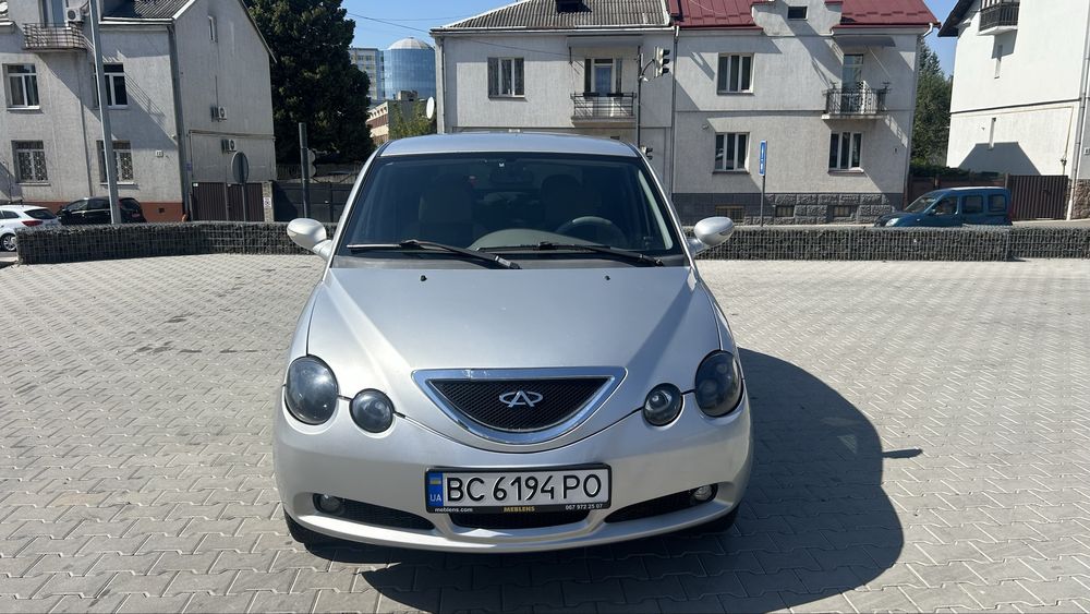 Продаю чері джагі 1.3 бензин