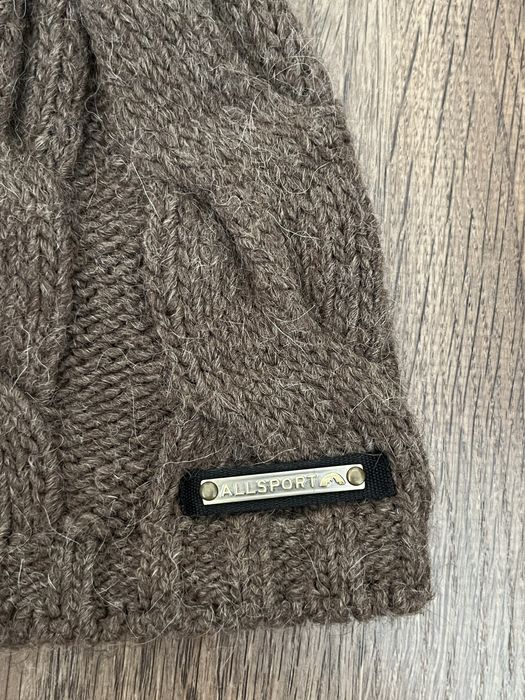Женская зимняя шапка ALLSPORT Italia на обхват головы 55/56 см