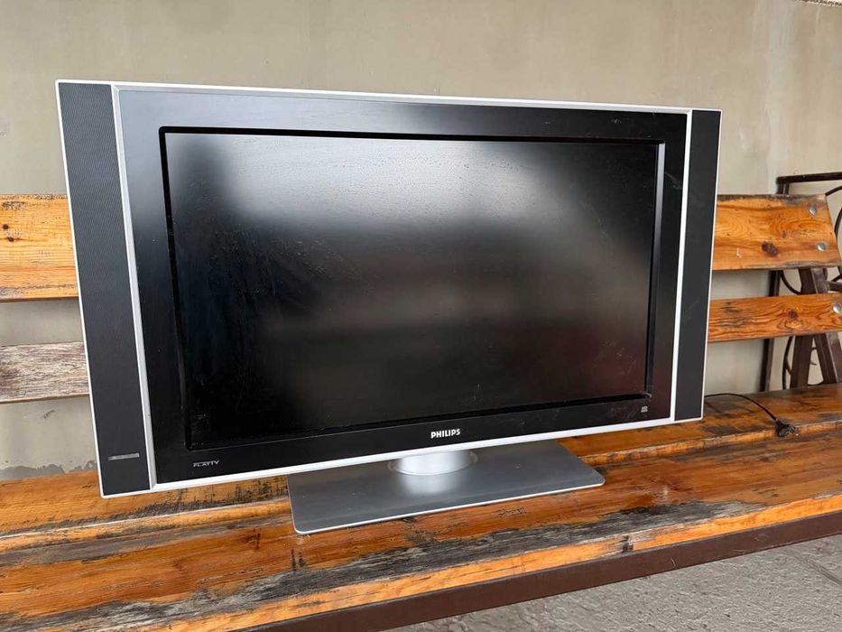 Продам телевізор Philips 32" (UVSH T315XW01V9)