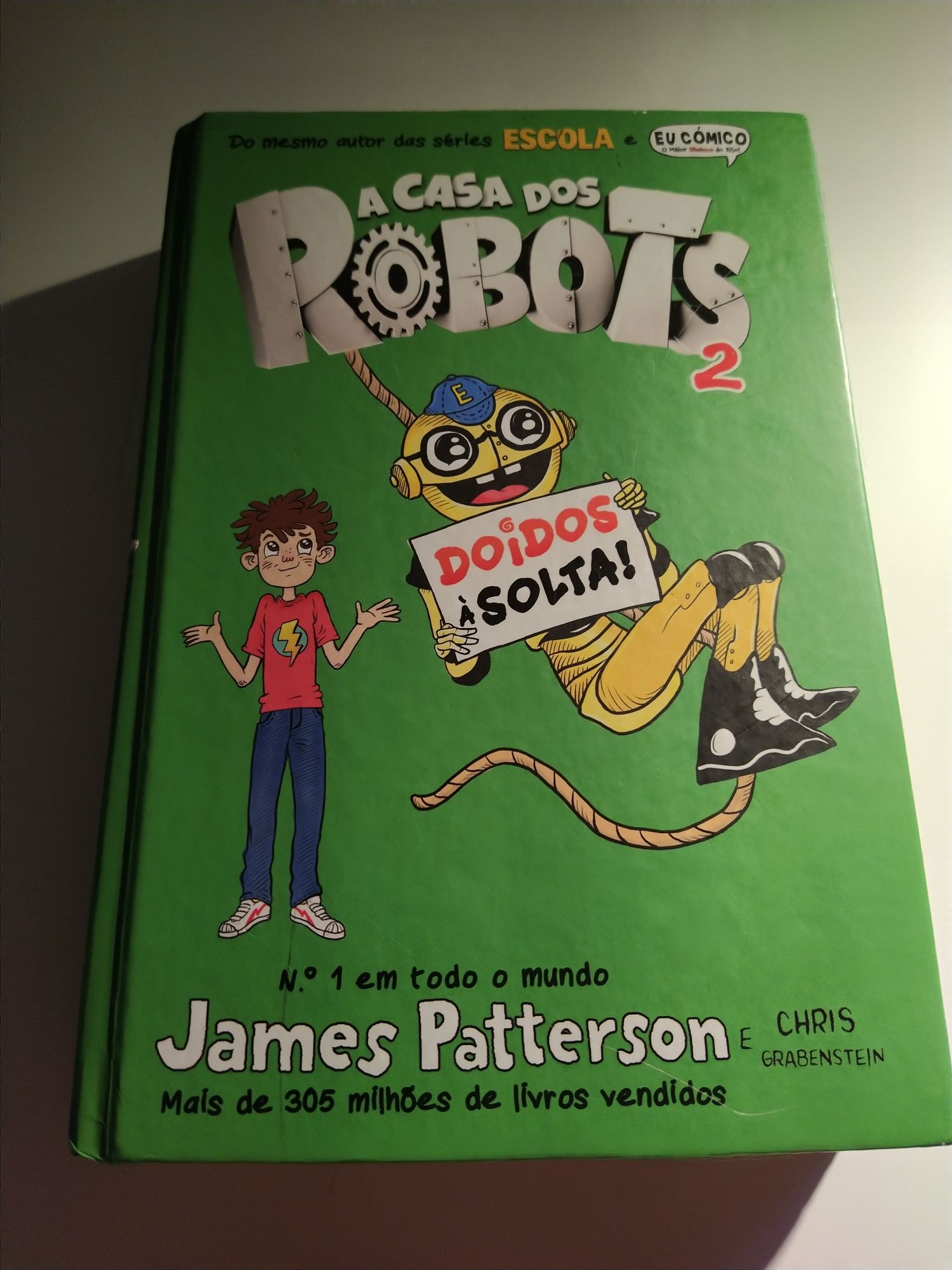 A casa dos robôs-James Paterson