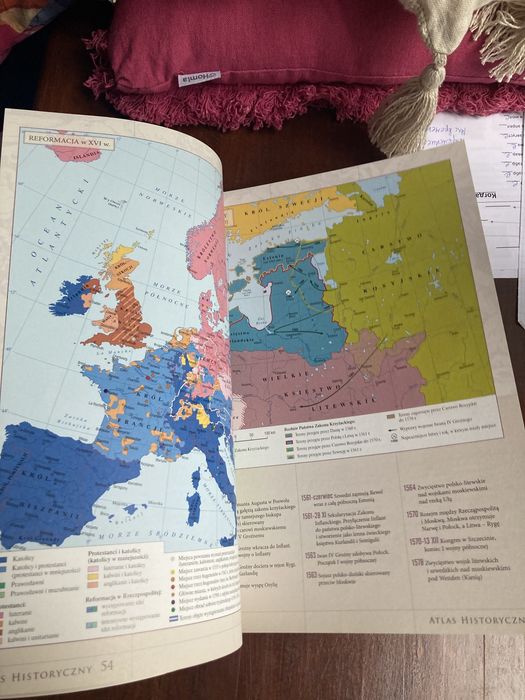 Atlas Historyczny Zakres Podstawowy i Rozszerzony