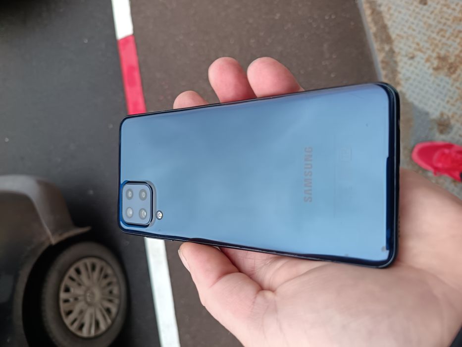 Samsung M32 6/128 gb