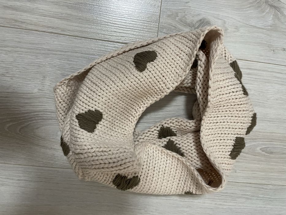 Komin, szalik beżowy universalny