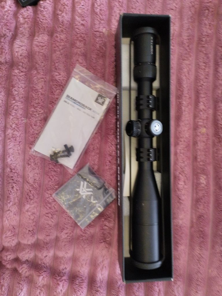 Оптичний приціл Vortex Diamondback Tactical 6-24X50 FFP EBR-2C (MRAD)