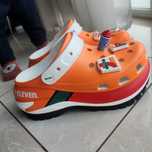 Продам crocs. M5W7.