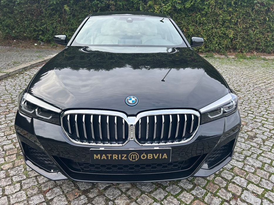 BMW 530 e Pack Desportivo M
