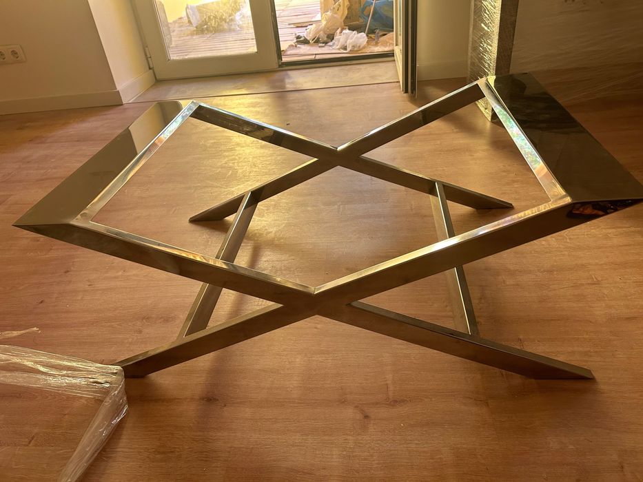 Vendo mesa de centro da loja 8&80