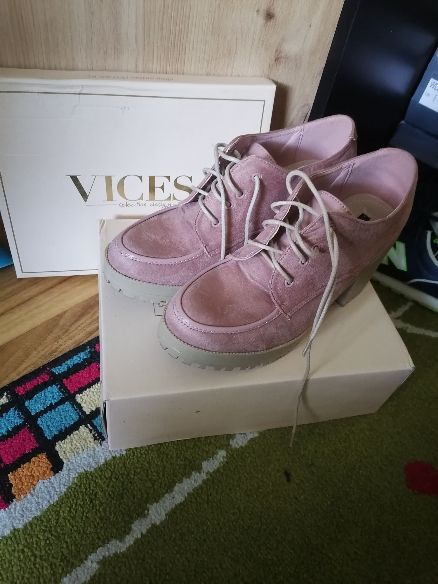 Buty Mokasyny rozm 39