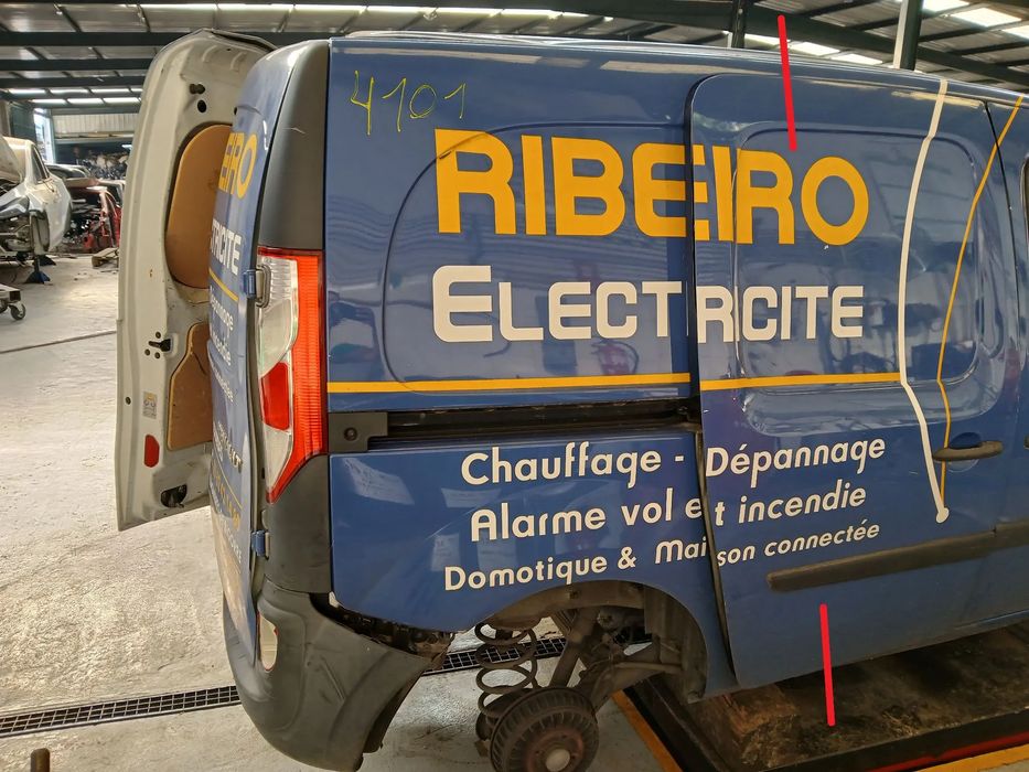 Painel trás direito RENAULT Kangoo Express (FW0/1_)