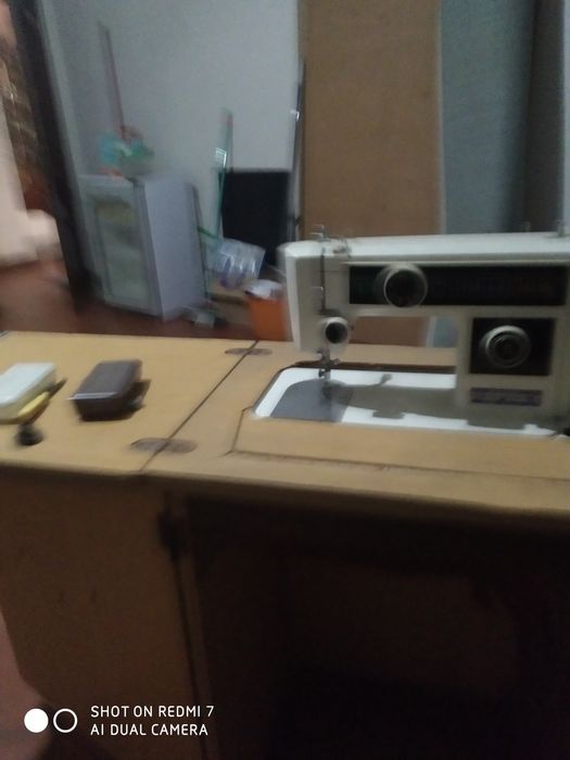 Vendo máquina de costura