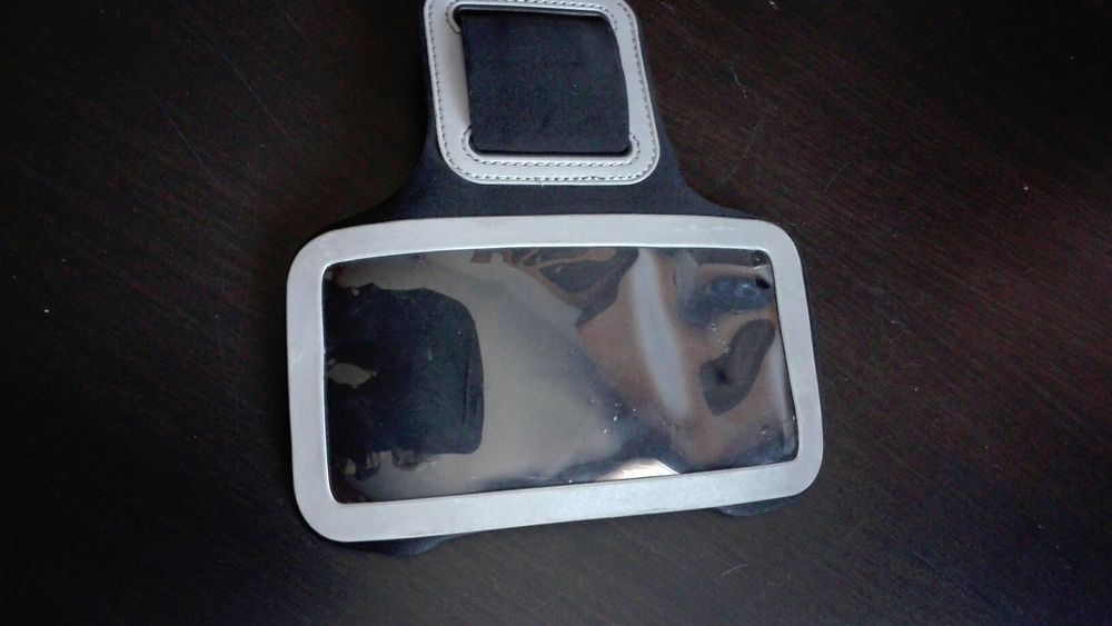 Pokrowiec naramienny na komórkę