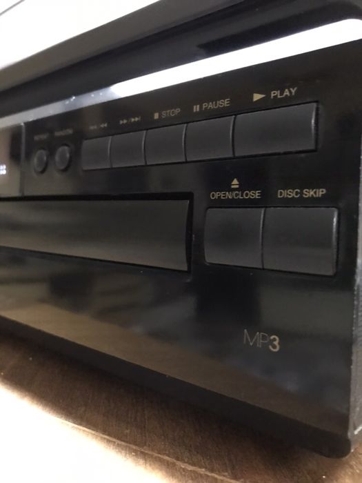 Leitor de CD Denon DCM 280