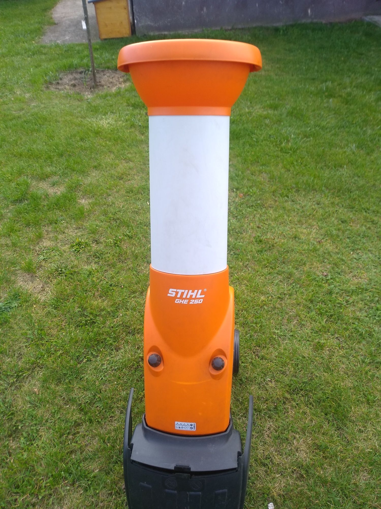 Rębak stihl GHE 250