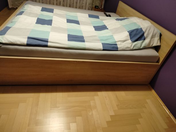 Łóżko sypialniane 180x200
