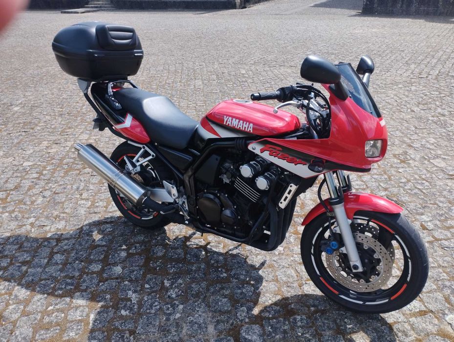 Yamaha Fazer 600