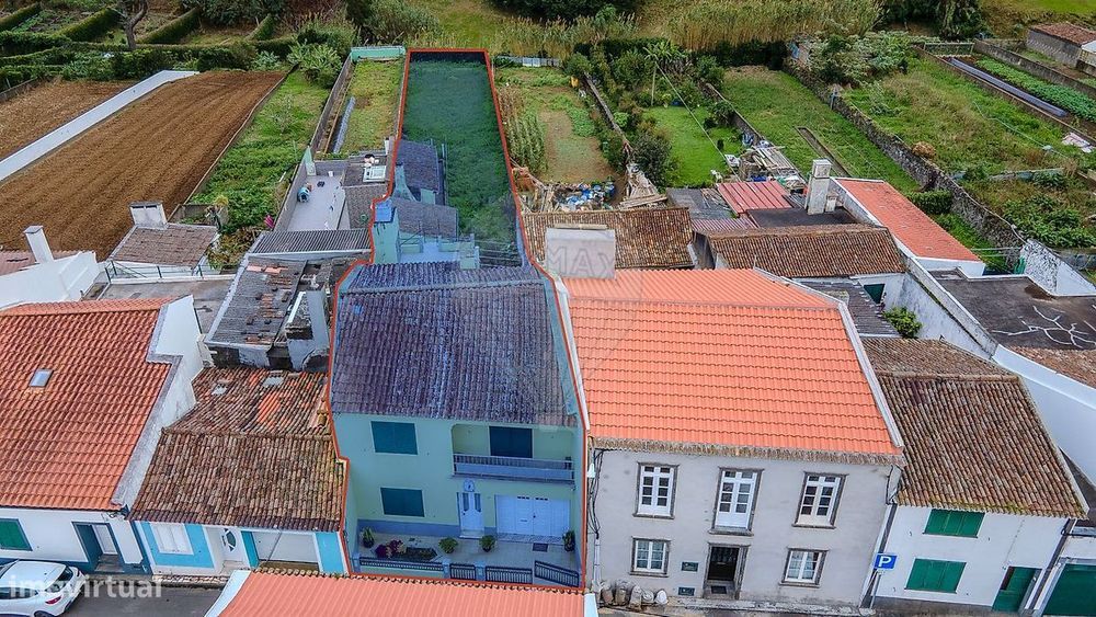 Moradia T5 para venda