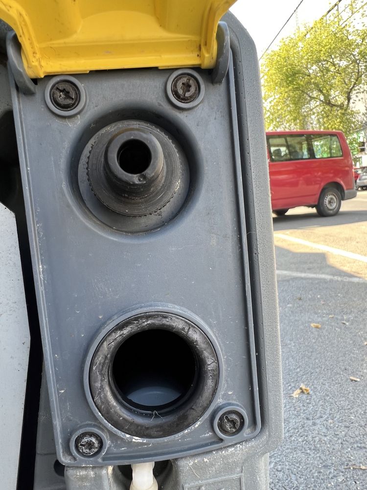 Karcher szorowarka B40 C wersja R