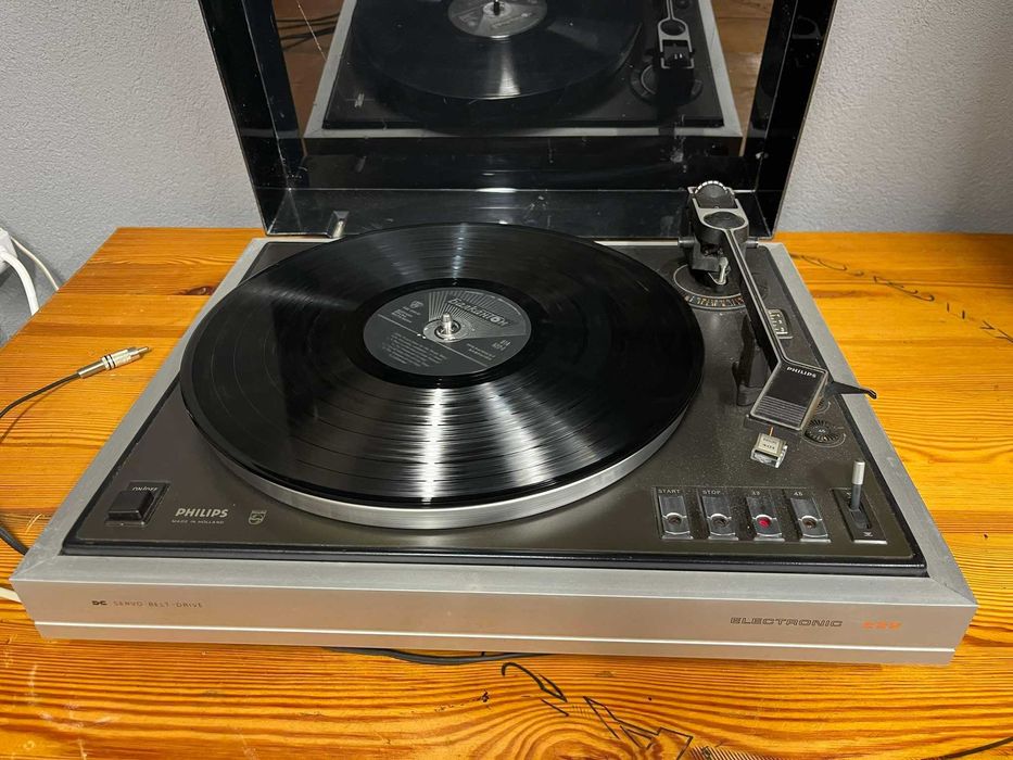 Gramofon Philips Electronic 222