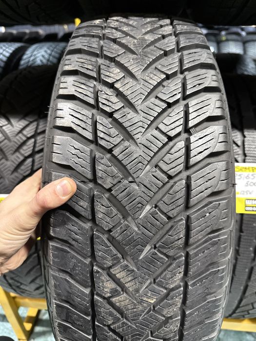 225/65 r17 Goodyear 2шт