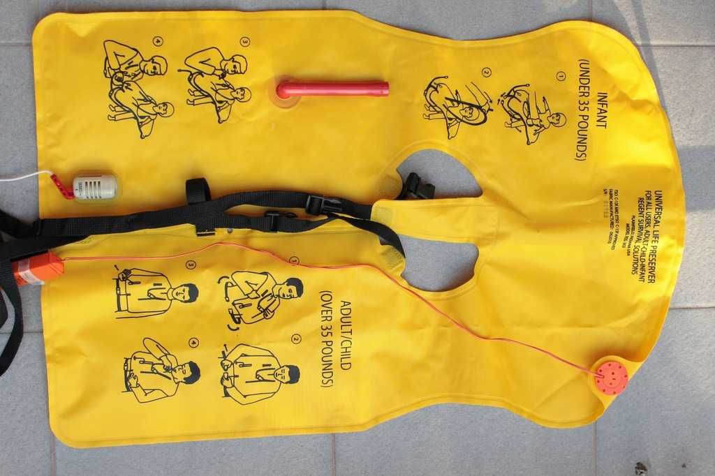 Ryanair life jacket kamizelka samolotowa ratunkowa NOWA ! zafoliowana