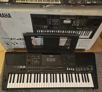 Keyboard Yamaha PSR E453