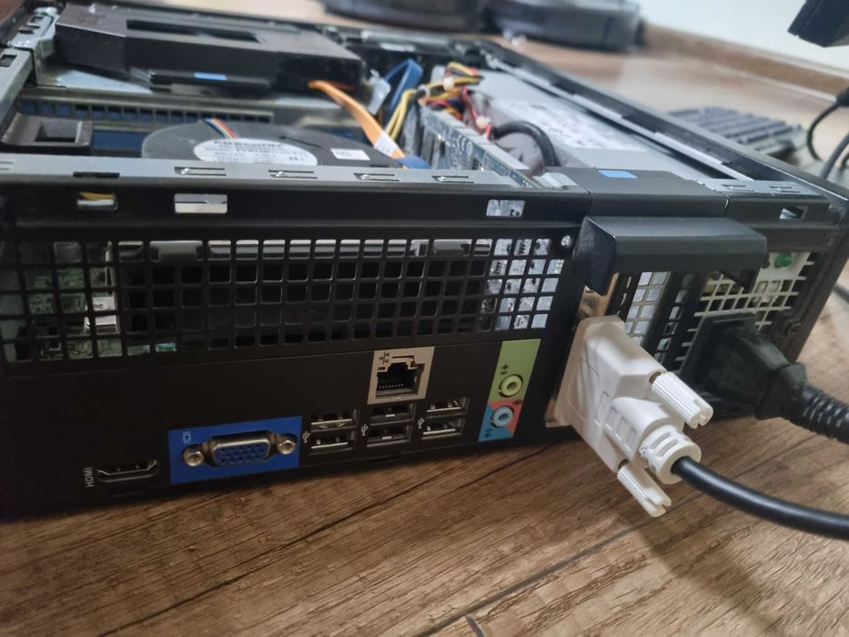 Komputer Dell Optiplex 3010 i5-3470/RAM 8GB/ dysk SSD 256GB + HDD