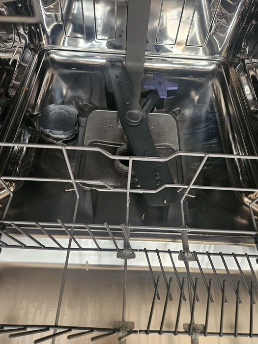 Sprzedam zmywarkę 60'