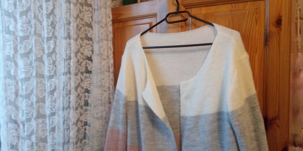 Sweter damski kardigan rękaw 3/4