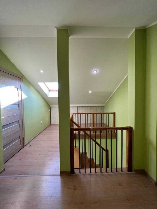 3 кімнатна квартира в центрі міста / Постанови та Програми