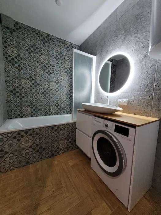 Продам 2 кімн. квартиру на вул. Єлизаветинська, 1А, ЖК Левада-1