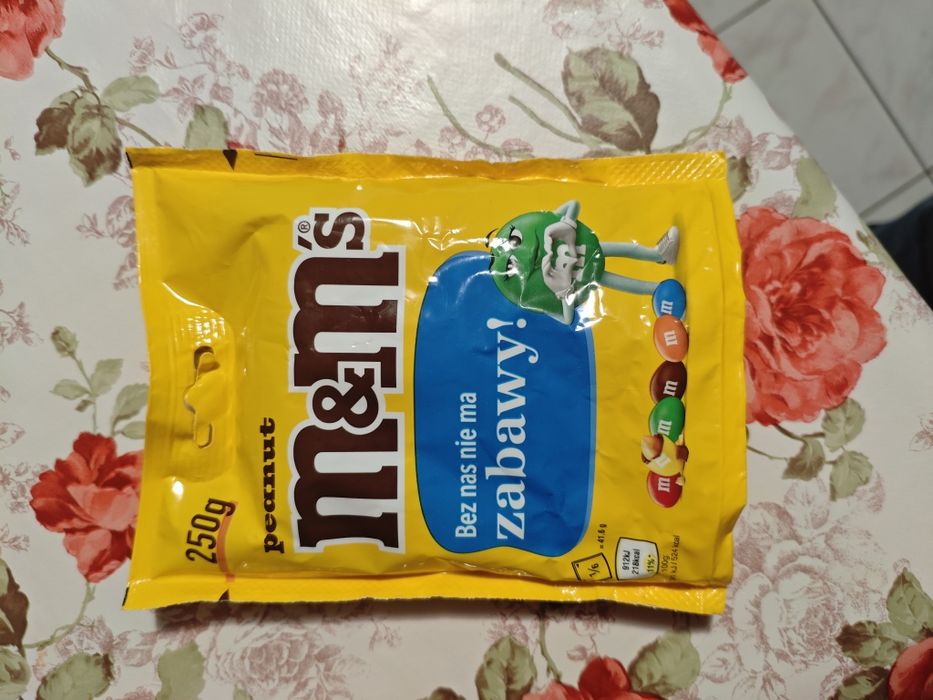 Orzeszki w polewie m&m's 250g