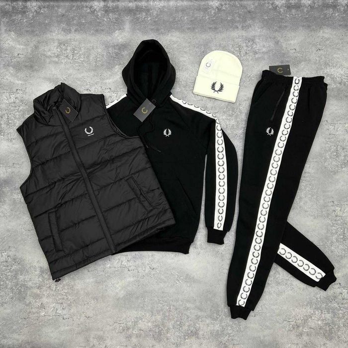 Комплект FRED PERRY  фліс (Костюм+Жилетка+Шапка)