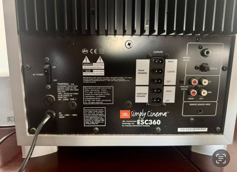 Sistema de som Home Cinema JBL ESC360